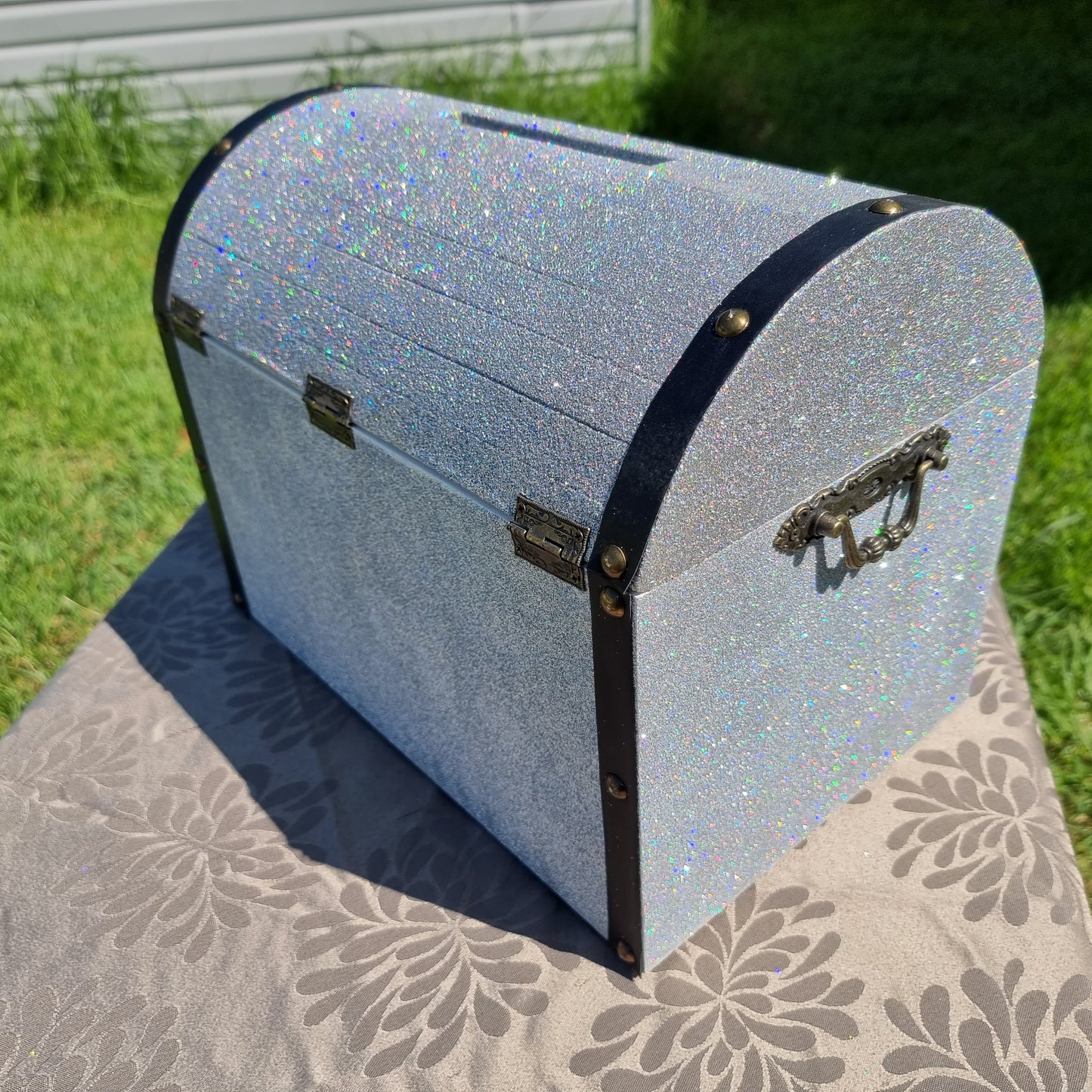 Supernatural Holographic Ultra Fine