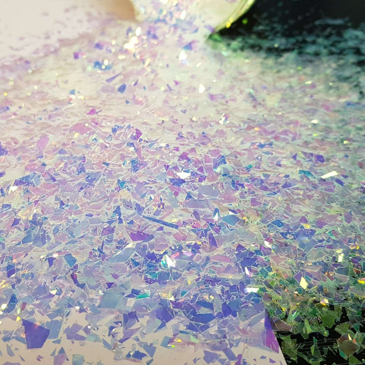 Opal Flakes - Mystic Art Glitters