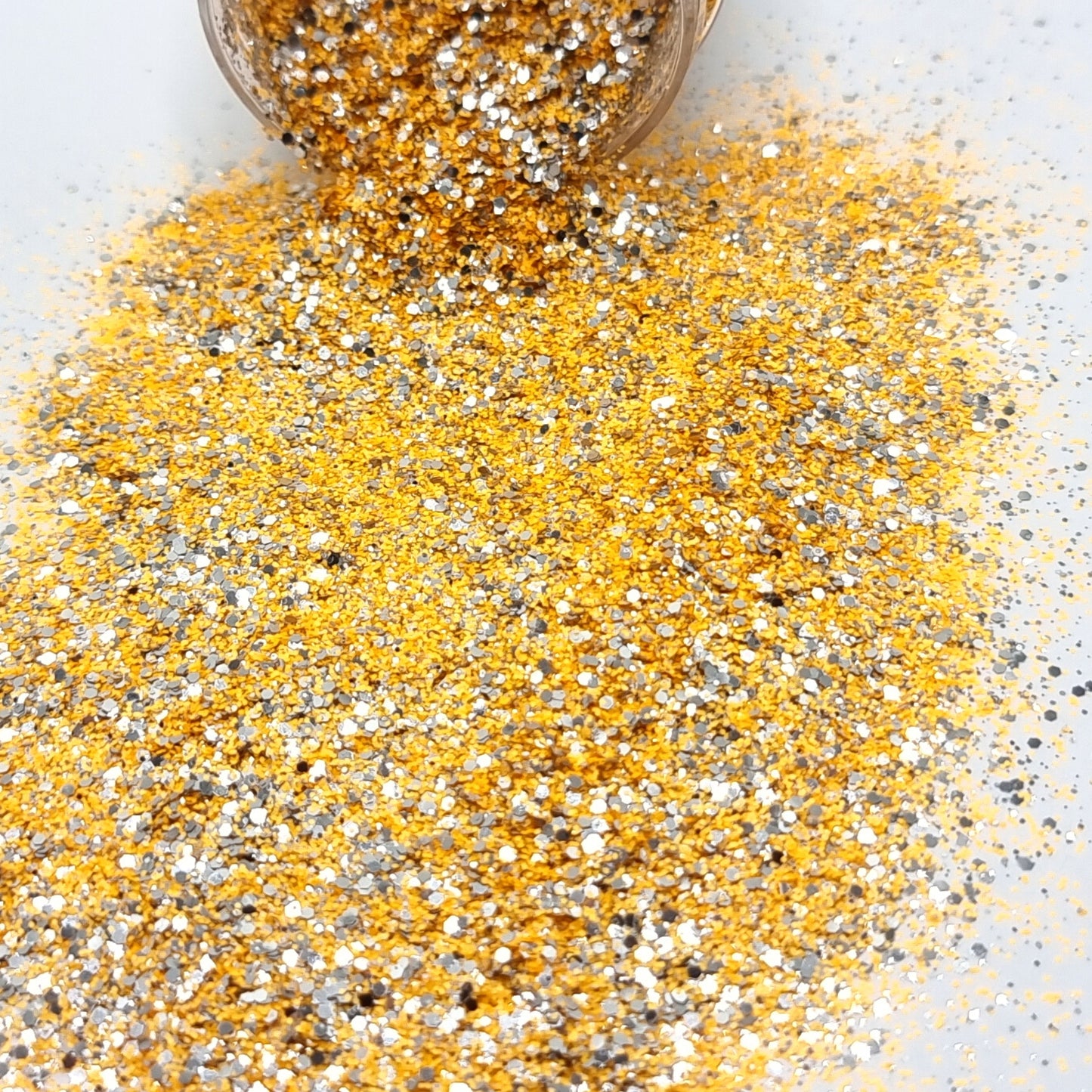 Alluring Fine Orange & Silver Mix