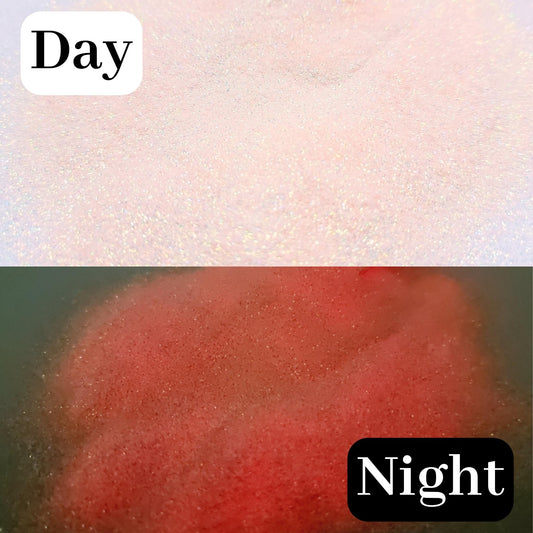 Glow In The Dark Glitter - Dancing In The Moonlight