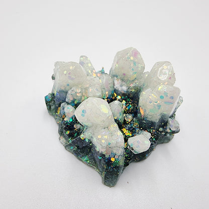 Glow In The Dark Resin Quartz Crystal Medium