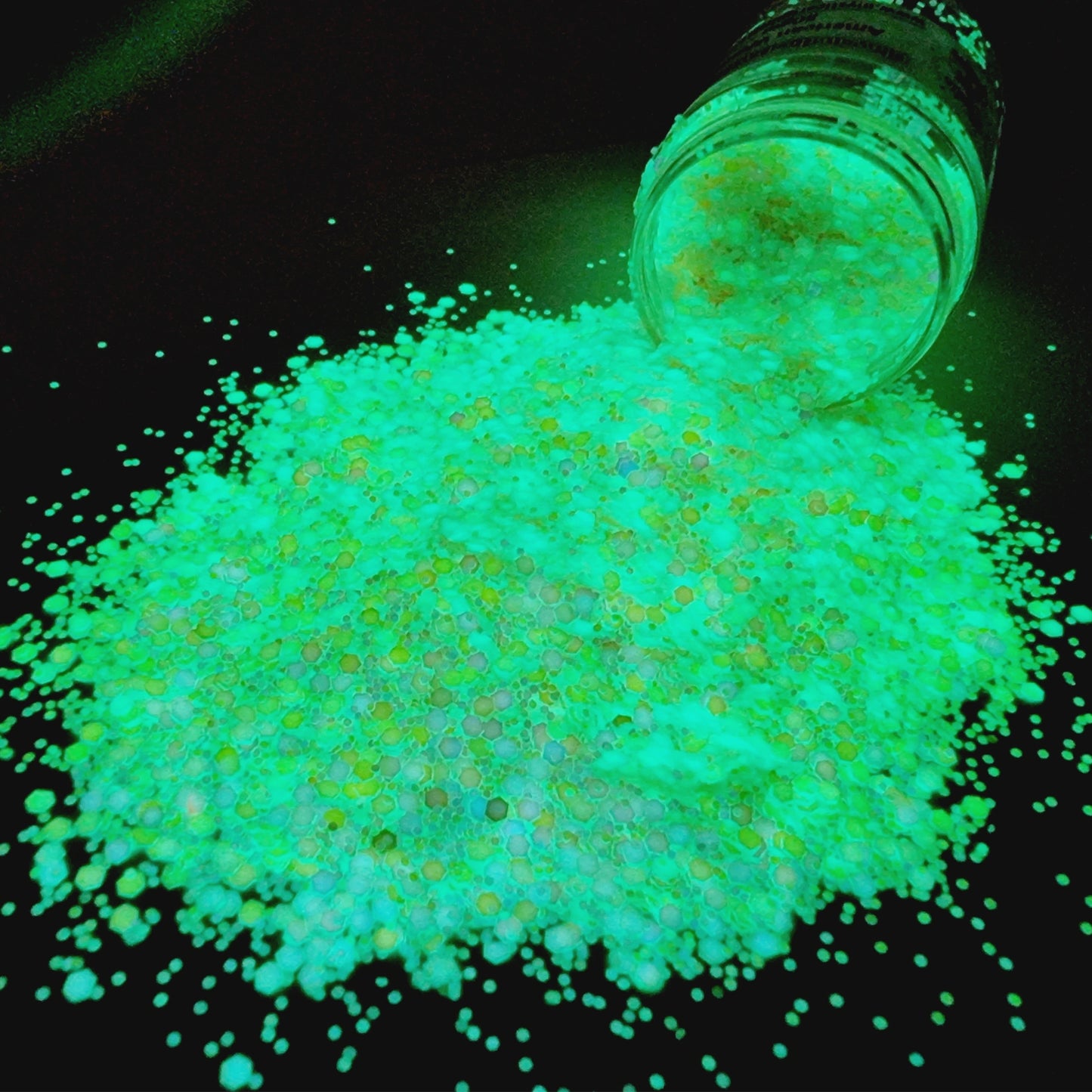 Glow In The Dark Glitter - American Woman