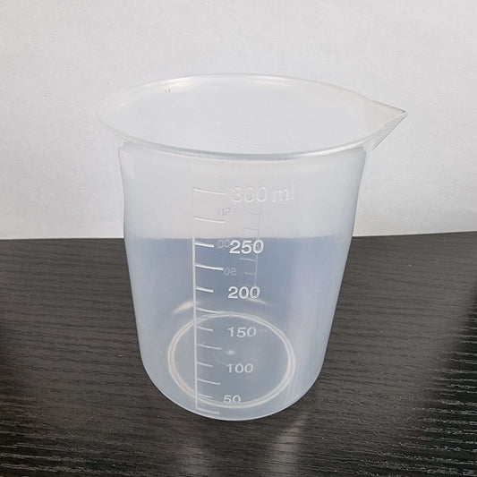 300ml Plastic Measuring Cups x 3 - Mystic Art Glitters