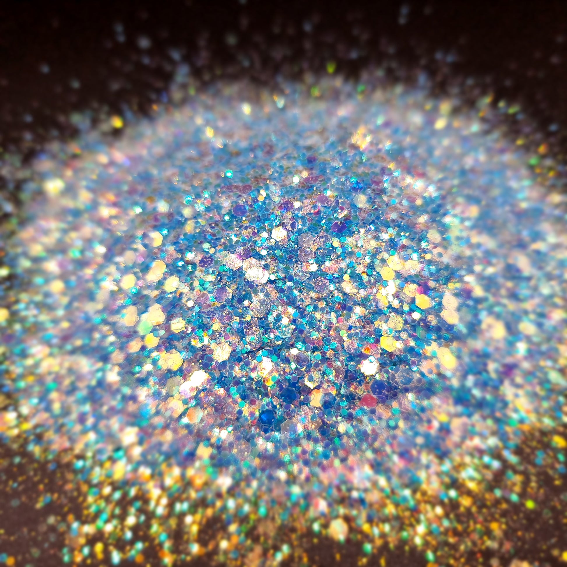 Glow In The Dark - Stayin' Alive - Mystic Art Glitters