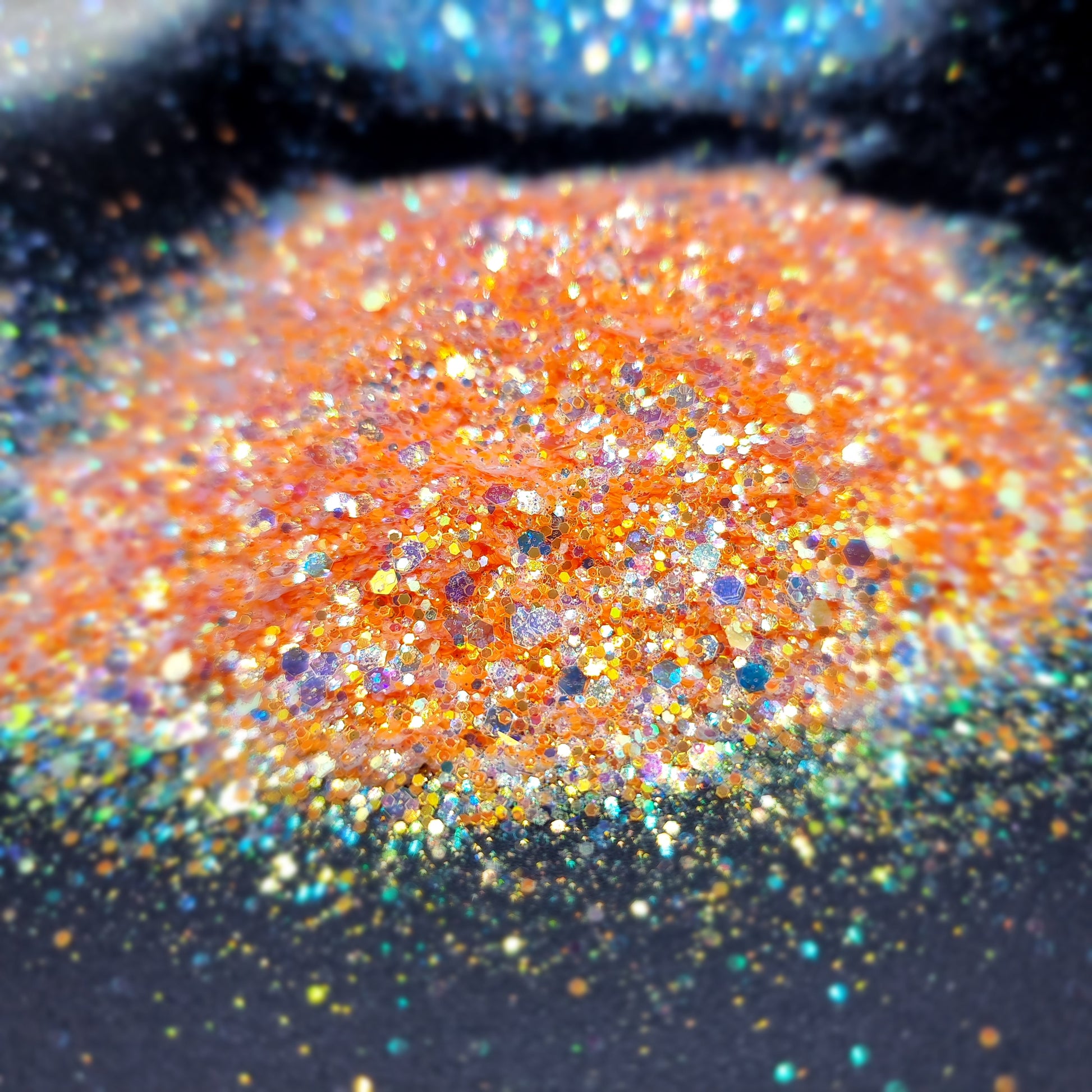 Glow In The Dark - Dancing Queen - Mystic Art Glitters
