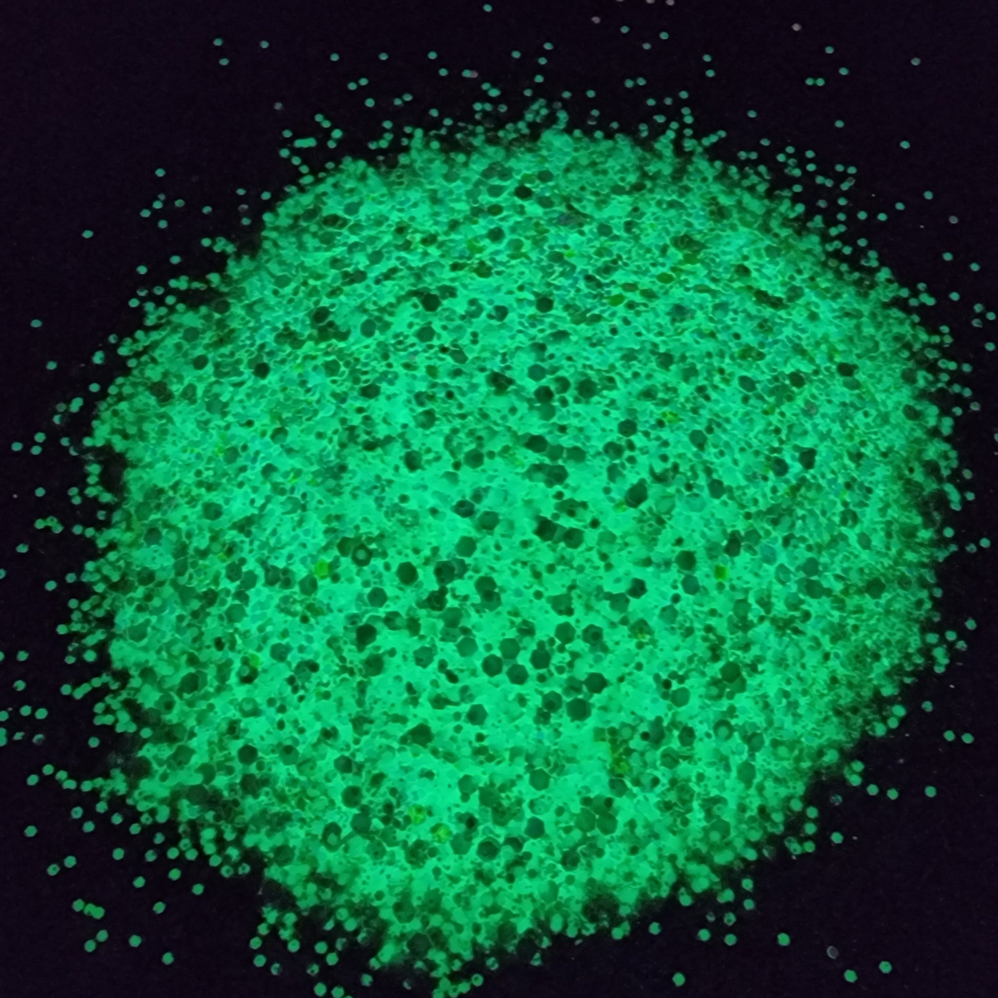 Glow In The Dark - Sweet Emotion - Mystic Art Glitters