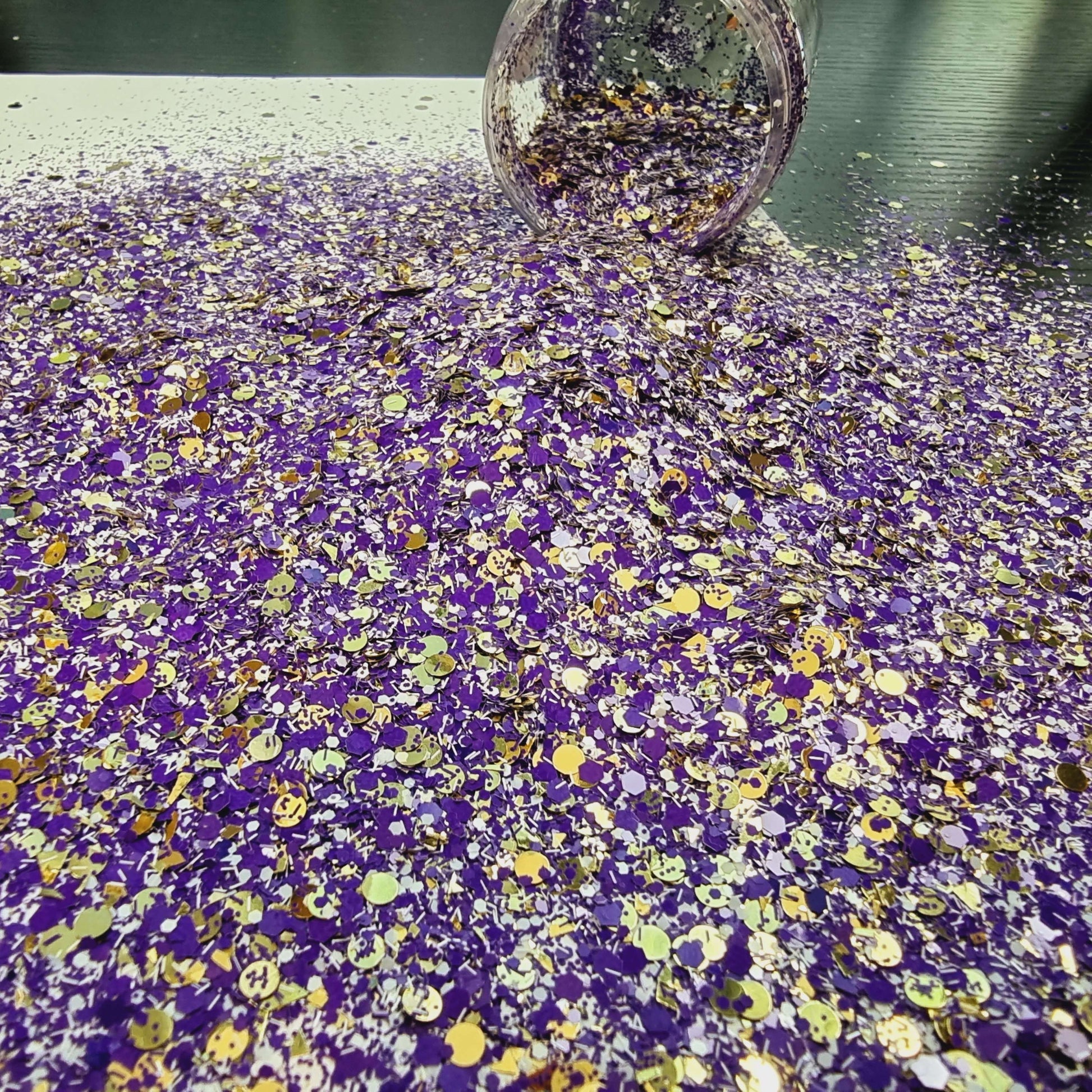 Far Away - Mystic Art Glitters